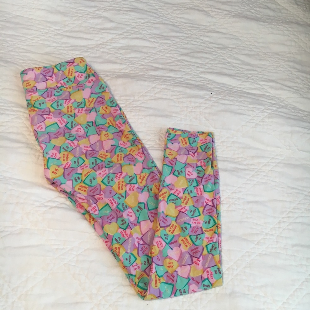 LuLaRoe Conversation Hearts Leggings